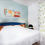 La Hotel 2*