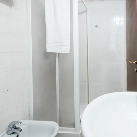 La Hotel 2*