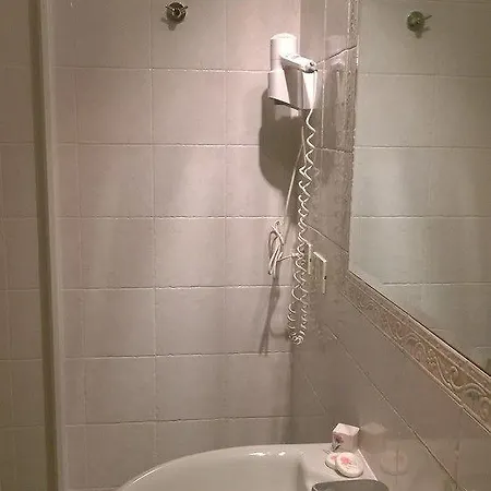 La Hotel Fiumicino