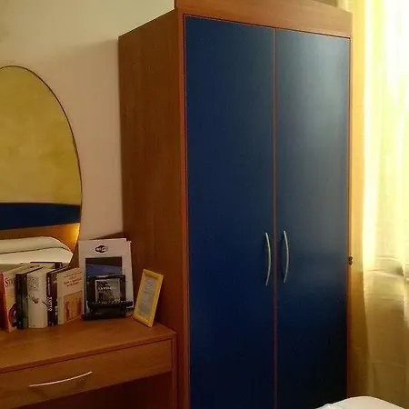 La Hotel