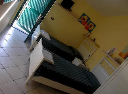 La Hotel